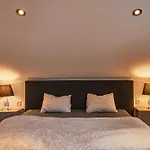Luxurious 3Bd Villa In Prime Location Of Vienna